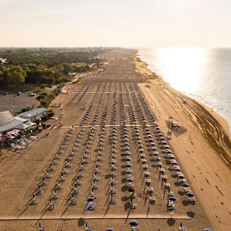 Feel At In Our Flat-beahost Apartman Bibione